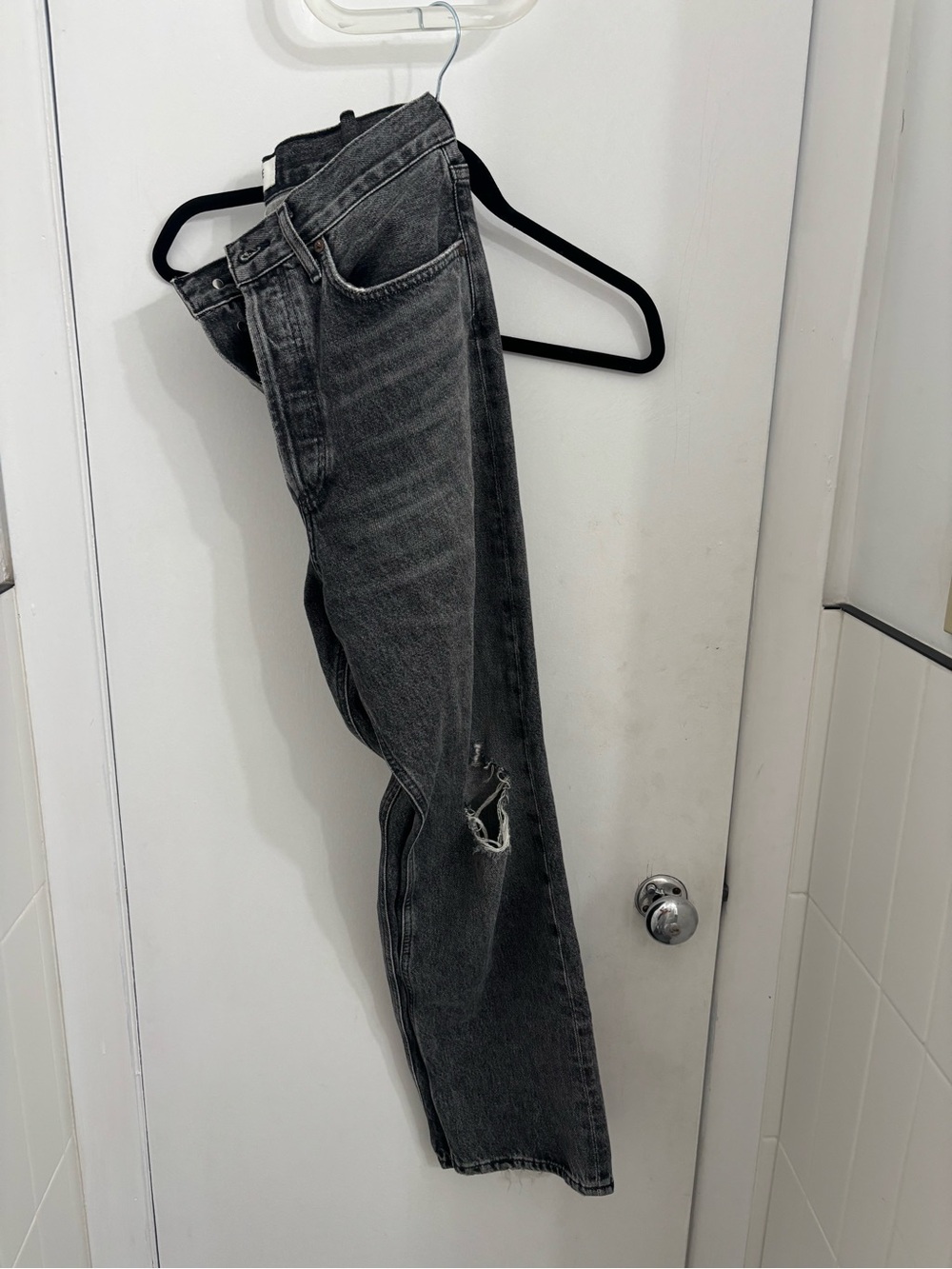 Agolde Black Washed 90s High Waist Straight Leg Jeans with Distressed Knee